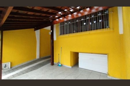 Casa à venda com 208m², 3 quartos e 2 vagasGaragem