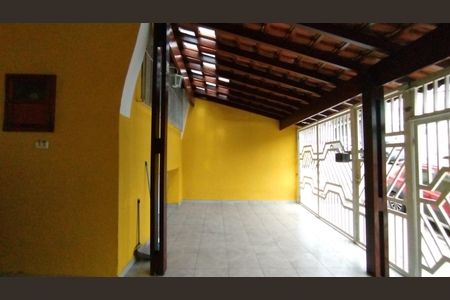 Casa à venda com 208m², 3 quartos e 2 vagasGaragem