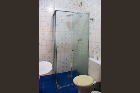 Casa para alugar com 250m², 3 quartos e 2 vagas Casa para alugar com 250m², 3 quartos e 2 vagasBanheiro 2