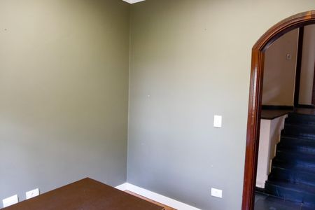 Casa para alugar com 250m², 3 quartos e 2 vagas Casa para alugar com 250m², 3 quartos e 2 vagasEscritório