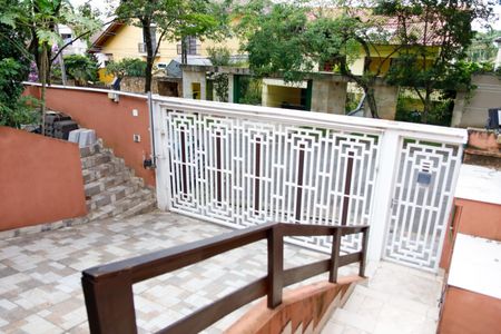 Casa para alugar com 250m², 3 quartos e 2 vagas Casa para alugar com 250m², 3 quartos e 2 vagasÁrea comum