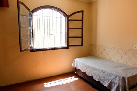 Casa para alugar com 250m², 3 quartos e 2 vagas Casa para alugar com 250m², 3 quartos e 2 vagasQuarto 1
