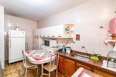 Casa à venda com 80m², 2 quartos e sem vaga Casa à venda com 80m², 2 quartos e sem vagaCozinha