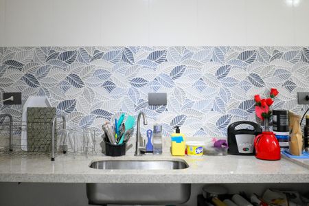 Casa à venda com 118m², 2 quartos e 2 vagas Casa à venda com 118m², 2 quartos e 2 vagasCozinha