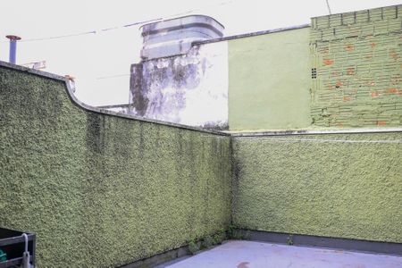 Casa à venda com 118m², 2 quartos e 2 vagas Casa à venda com 118m², 2 quartos e 2 vagasÁrea de Serviço/Quintal