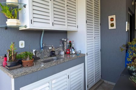 Apartamento à venda com 117m², 3 quartos e 2 vagas Apartamento à venda com 117m², 3 quartos e 2 vagasÁrea de Serviço