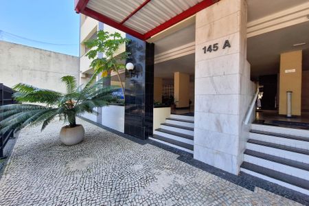 Apartamento à venda com 117m², 3 quartos e 2 vagas Apartamento à venda com 117m², 3 quartos e 2 vagasFachada