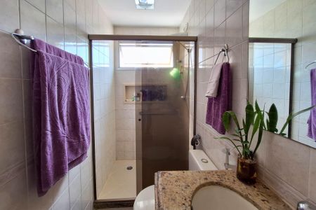 Apartamento à venda com 117m², 3 quartos e 2 vagas Apartamento à venda com 117m², 3 quartos e 2 vagasBanheiro 1