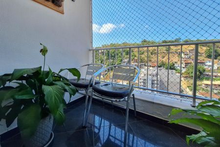 Apartamento à venda com 117m², 3 quartos e 2 vagas Apartamento à venda com 117m², 3 quartos e 2 vagasVaranda da Sala