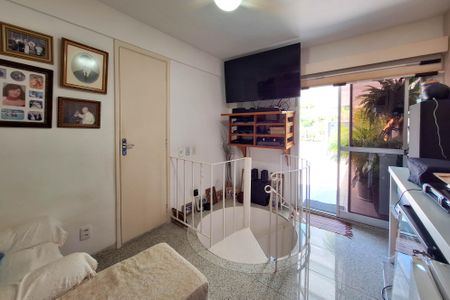 Apartamento à venda com 117m², 3 quartos e 2 vagas Apartamento à venda com 117m², 3 quartos e 2 vagasSala 2