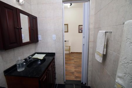Apartamento à venda com 80m², 2 quartos e sem vagaBanheiro