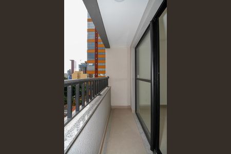 Studio à venda com 30m², 1 quarto e sem vaga Studio à venda com 30m², 1 quarto e sem vagaVaranda