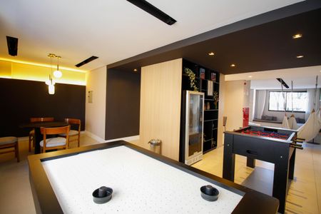 Studio à venda com 30m², 1 quarto e sem vaga Studio à venda com 30m², 1 quarto e sem vagaÁrea Comum - Espaço para Jogos