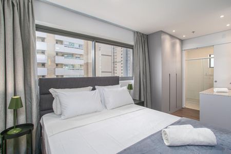 Apartamento à venda com 28m², 1 quarto e sem vaga Apartamento à venda com 28m², 1 quarto e sem vagaFoto 02