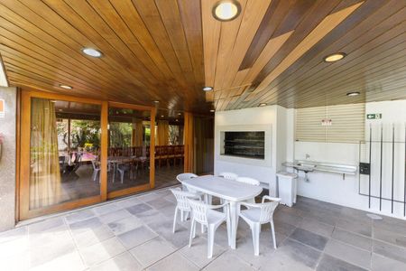 Apartamento à venda com 99m², 2 quartos e 1 vagaÁrea comum