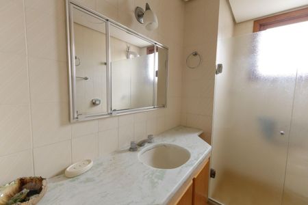 Apartamento à venda com 99m², 2 quartos e 1 vagaBanheiro do Quarto 2