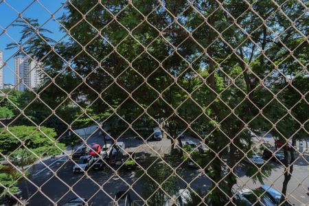 Apartamento à venda com 82m², 2 quartos e 1 vaga Apartamento à venda com 82m², 2 quartos e 1 vagaVista da sala