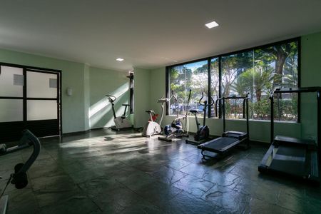 Apartamento à venda com 82m², 2 quartos e 1 vaga Apartamento à venda com 82m², 2 quartos e 1 vagaÁrea comum - Academia