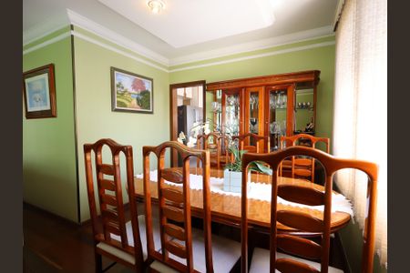 Apartamento à venda com 213m², 4 quartos e 2 vagasSala de Jantar