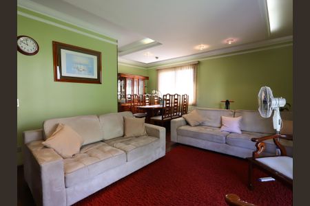 Apartamento à venda com 213m², 4 quartos e 2 vagasSala