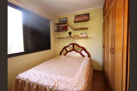 Apartamento à venda com 213m², 4 quartos e 2 vagasQuarto 3