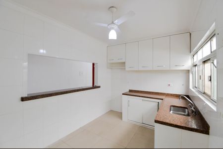 Casa à venda com 174m², 4 quartos e 2 vagasCozinha