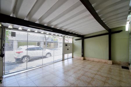 Casa à venda com 174m², 4 quartos e 2 vagasGaragem