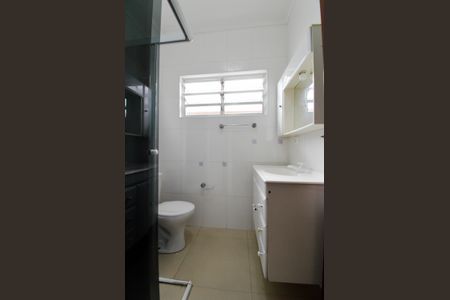 Casa à venda com 174m², 4 quartos e 2 vagasBanheiro Social