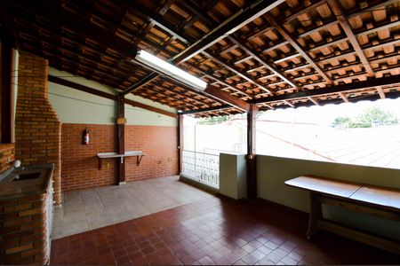 Casa à venda com 174m², 4 quartos e 2 vagasVaranda