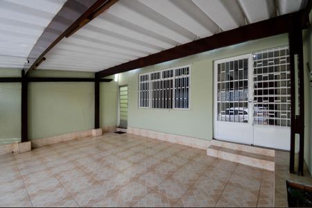 Casa à venda com 174m², 4 quartos e 2 vagasGaragem