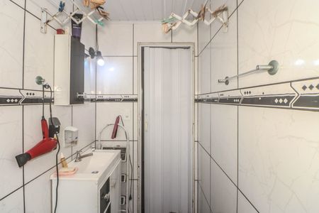 Apartamento à venda com 56m², 2 quartos e 1 vaga Apartamento à venda com 56m², 2 quartos e 1 vagaBanheiro