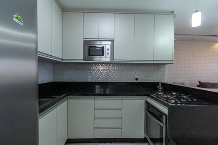 Apartamento à venda com 70m², 3 quartos e 2 vagasCozinha e Área de Serviço