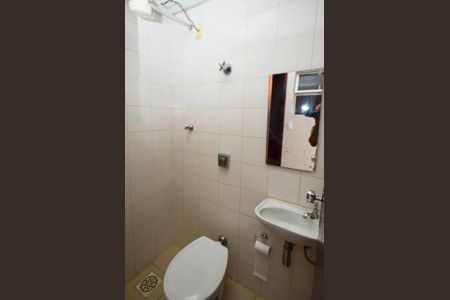 Apartamento à venda com 130m², 4 quartos e 2 vagasBanheiro serviço