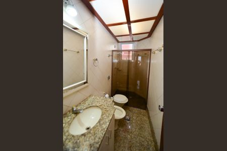 Apartamento à venda com 130m², 4 quartos e 2 vagasBanheiro social