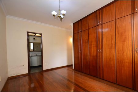 Apartamento à venda com 130m², 4 quartos e 2 vagasSuite