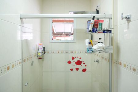 Apartamento à venda com 92m², 3 quartos e 3 vagasBanheiro da suíte