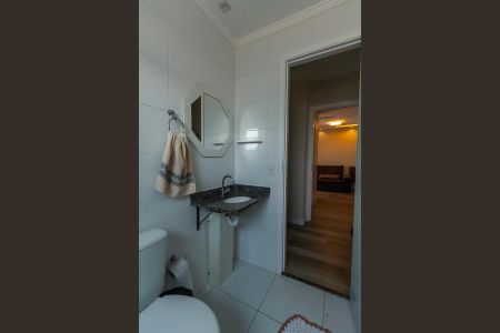 Apartamento à venda com 70m², 3 quartos e 2 vagas Apartamento à venda com 70m², 3 quartos e 2 vagasBanheiro da Suíte