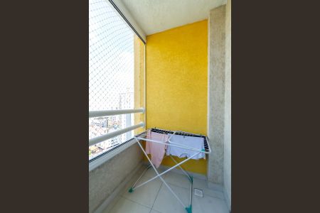Apartamento à venda com 70m², 3 quartos e 2 vagas Apartamento à venda com 70m², 3 quartos e 2 vagasVaranda