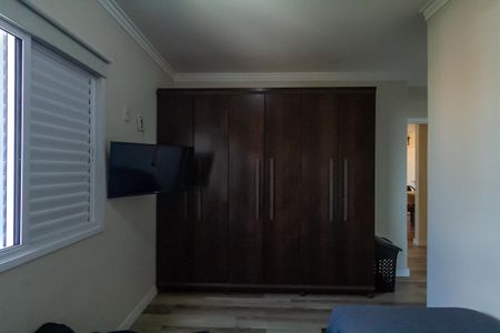 Apartamento à venda com 70m², 3 quartos e 2 vagas Apartamento à venda com 70m², 3 quartos e 2 vagasSuíte