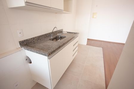 Apartamento à venda com 54m², 2 quartos e 1 vagaCozinha