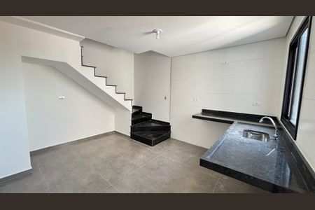 Apartamento à venda com 106m², 2 quartos e 2 vagasCozinha