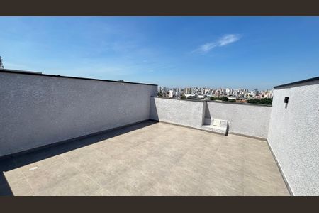 Apartamento à venda com 106m², 2 quartos e 2 vagasCobertura