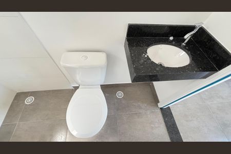 Apartamento à venda com 106m², 2 quartos e 2 vagasBanheiro da Suíte