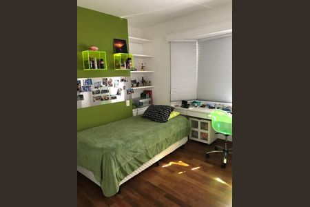 Casa à venda com 436m², 4 quartos e 4 vagas