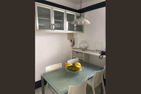 Casa à venda com 436m², 4 quartos e 4 vagas