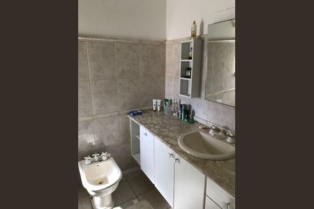 Casa à venda com 436m², 4 quartos e 4 vagas