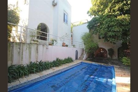 Casa à venda com 510m², 3 quartos e sem vaga
