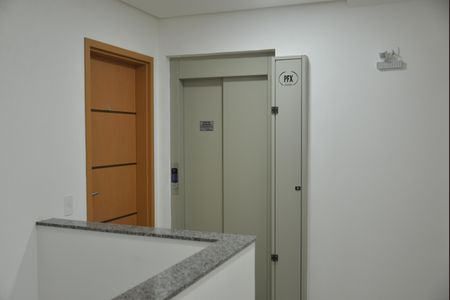 Apartamento à venda com 50m², 2 quartos e 1 vagaElevador