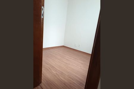 Casa à venda com 90m², 3 quartos e 2 vagas