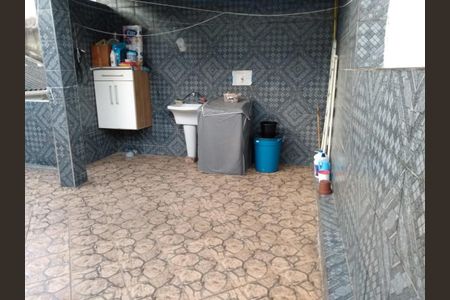 Casa à venda com 170m², 3 quartos e 2 vagas